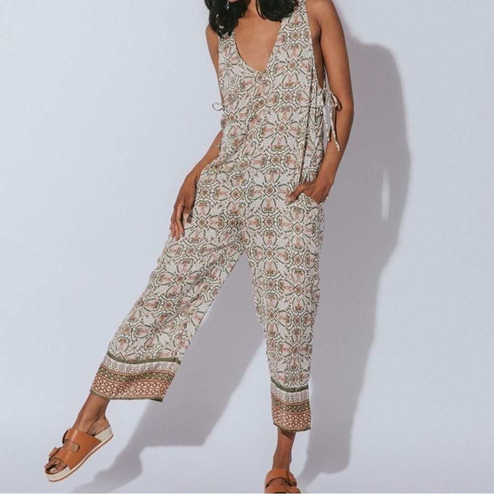 Cleobella Organic Cotton Size Small Pisces Sleep Jumpsuit Mosaic Print
